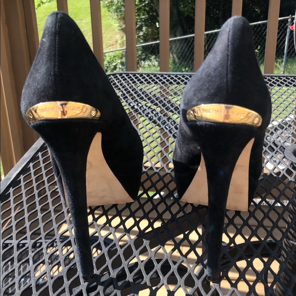 Michael Kors Heels size 8 - Picture 4 of 11
